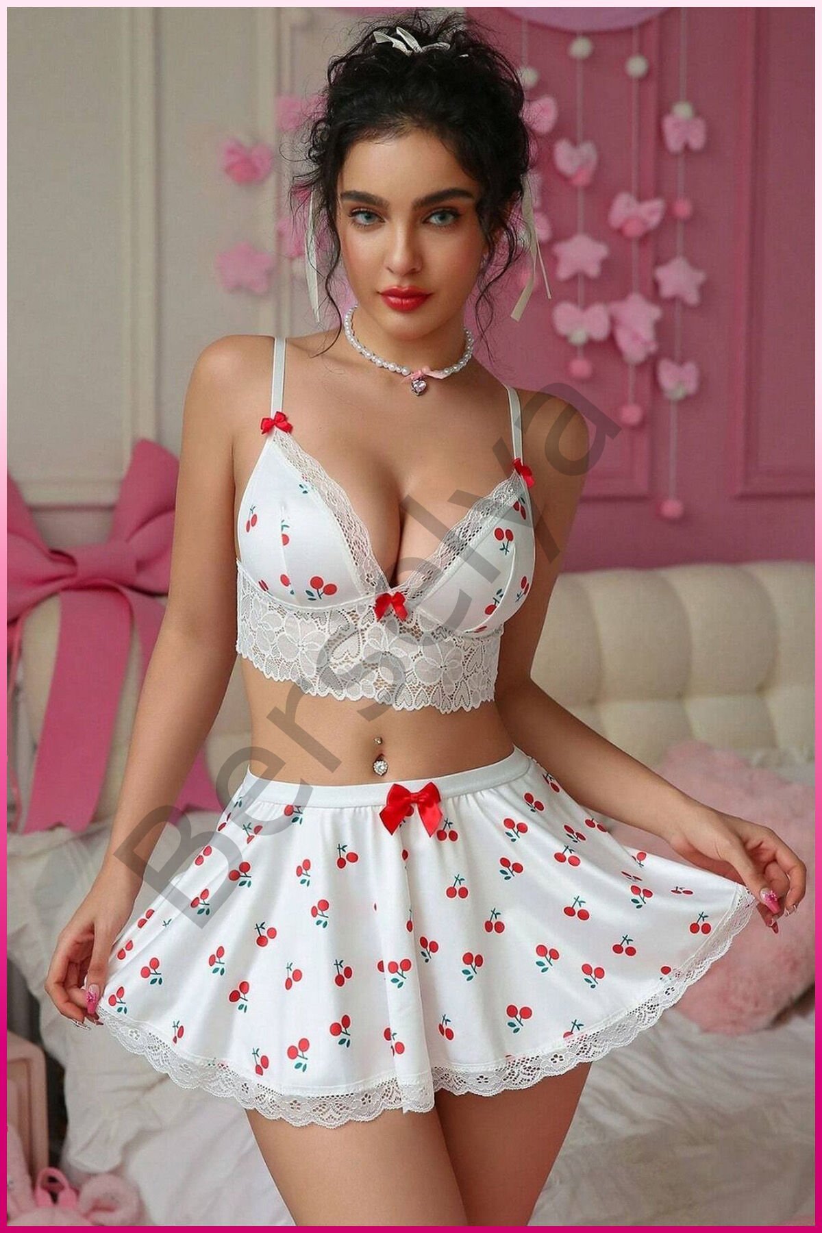 Kadın Kirazlı Fiyonklu Seksi Kostüm