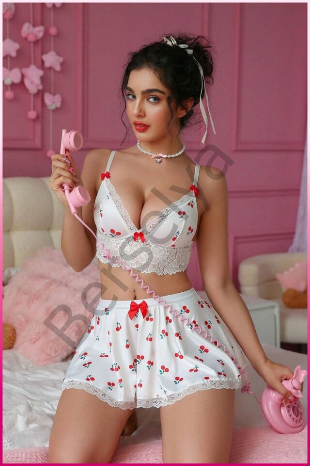 Kadın Kirazlı Fiyonklu Seksi Kostüm