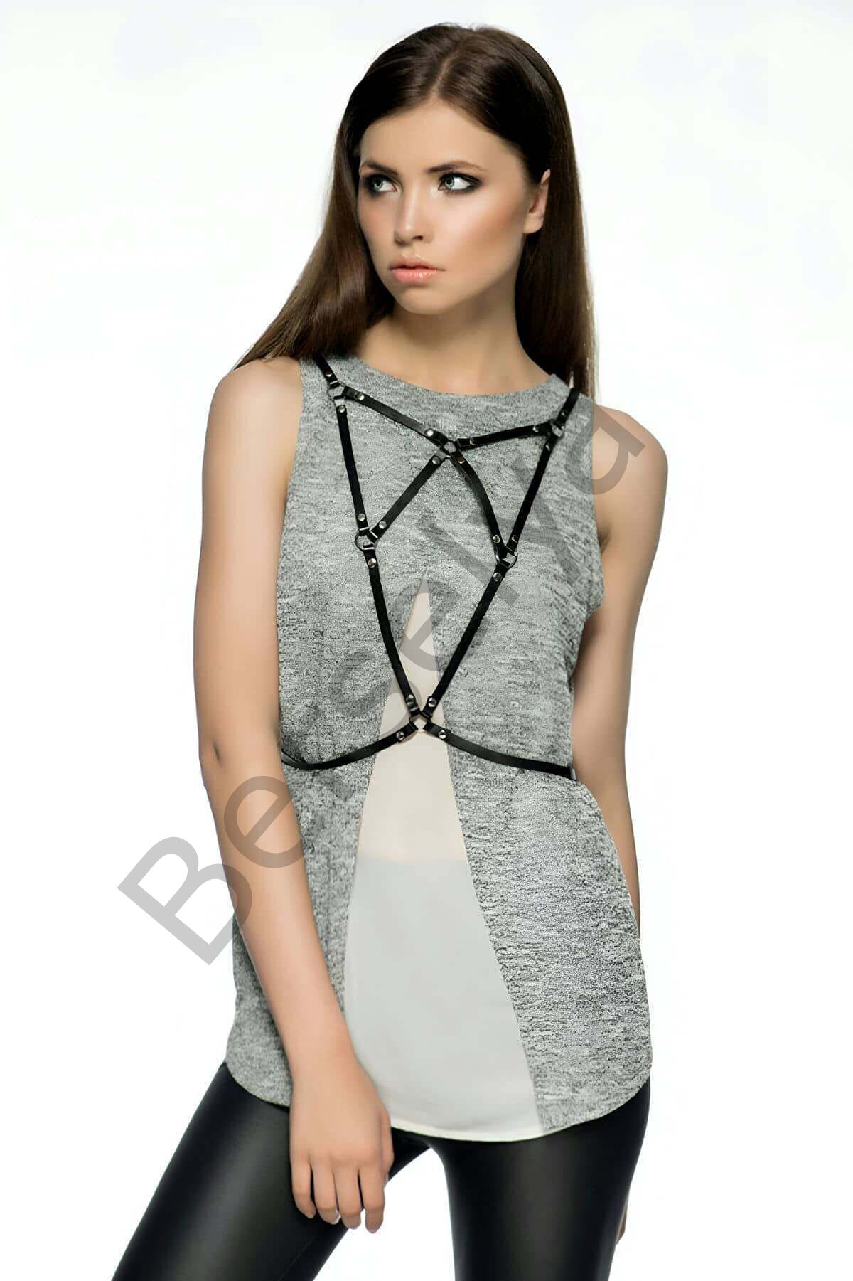 Sırtı V Detaylı Şık Harness - Brf179