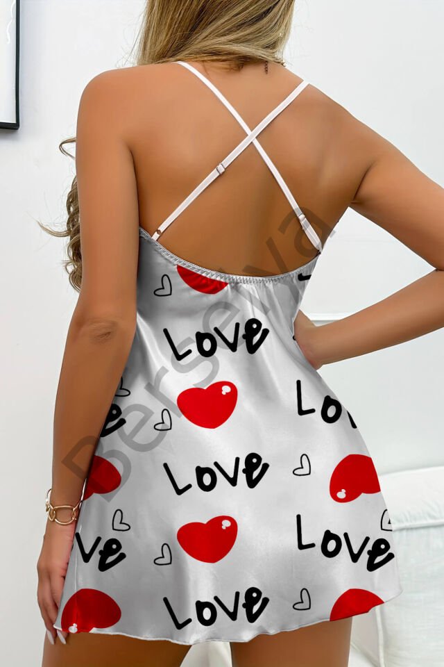 Love Desenli Beyaz Saten Gecelik