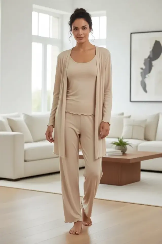 Kadın Bej Kısa Kimono 3’lü Takım Yumuşak Dokulu Şık Rahat Ev Giyim Seti