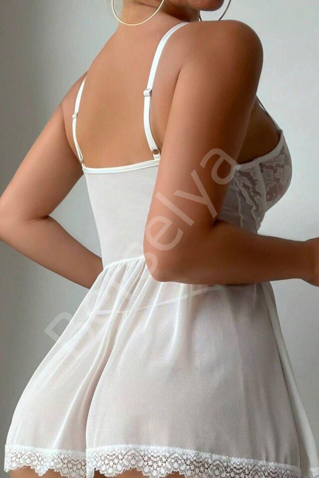 Kırık Beyaz Örgü Detaylı Gecelik 15697