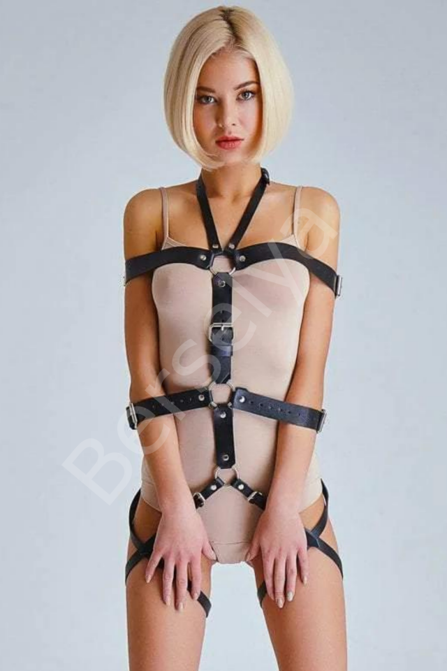 Önden Ve Arkadan Bağlamalı Deri Fantezi Sexi Harness Premium Model 800747