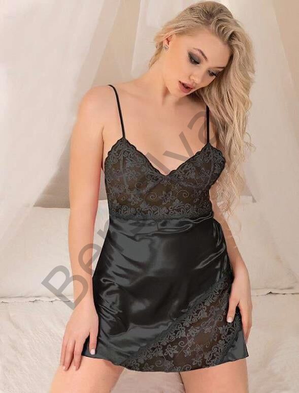 Siyah Dantel İşlemeli İnce Askılı Saten Kısa Fantezi Gecelik