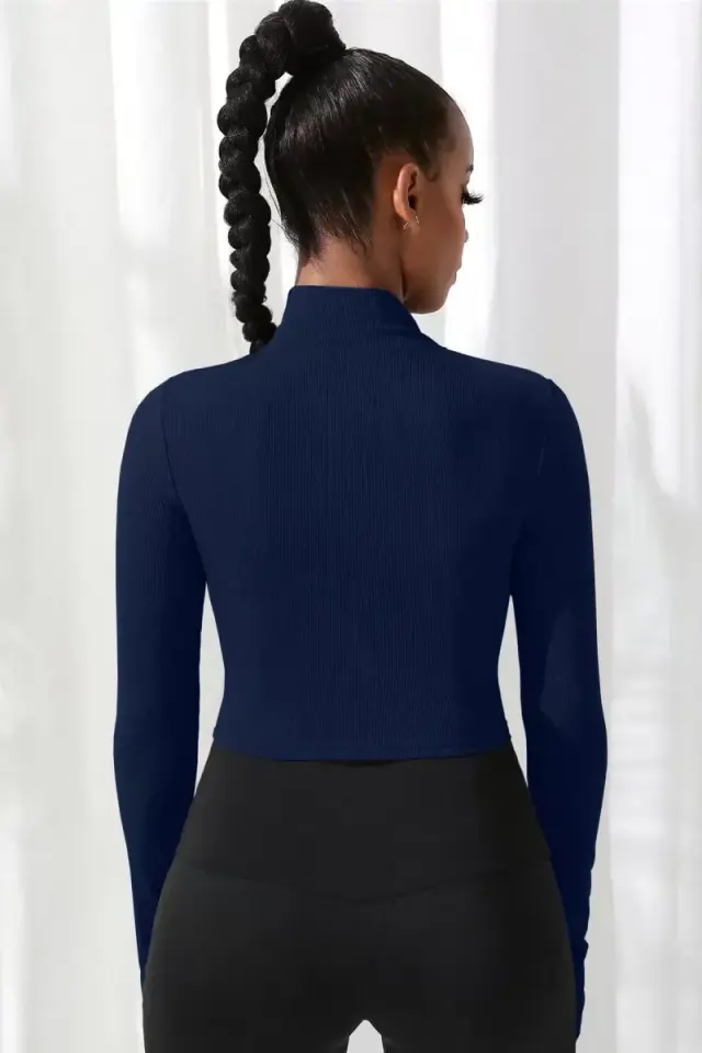 Kadın Lacivert Dik Yaka Fermuarlı Uzun Kollu Parmak Geçmeli Crop Top Spor Bluz