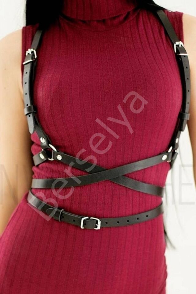 Kıyafet Üstüne Çift Tokalı Deri Aksesuar 700902