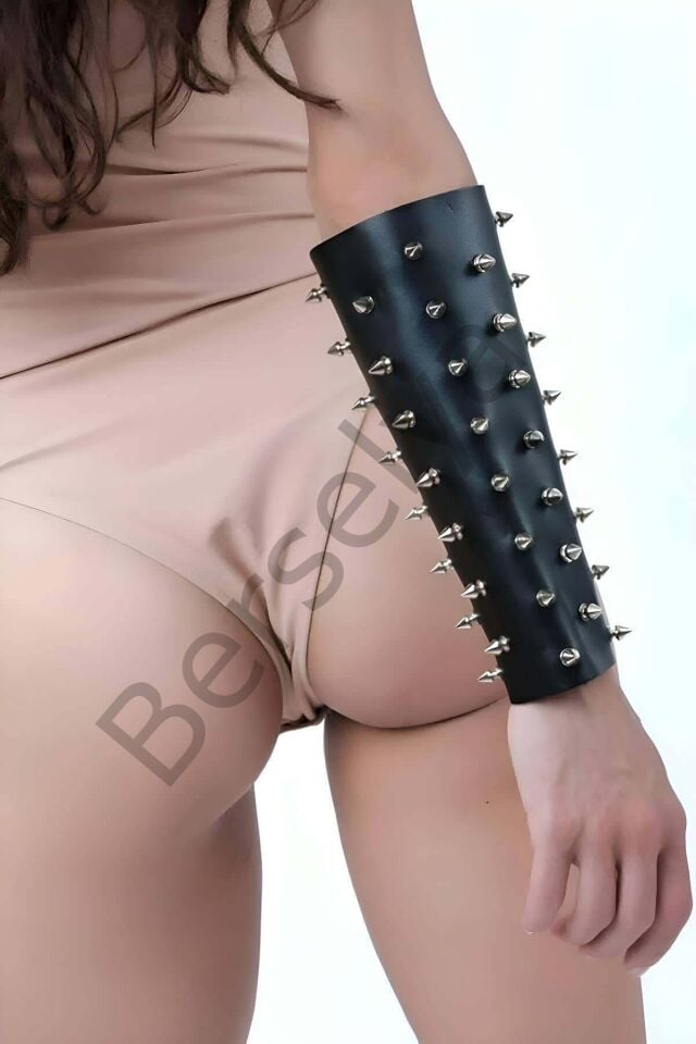 Çivi Detaylı Kol Takısı, Vücut Aksesuar Deri Harness - Brf1270