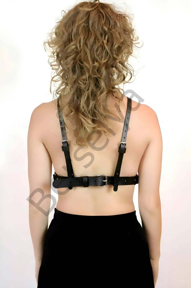 Şık Deri Göğüs Kemer Ve Çivili Tasma - Brf1299