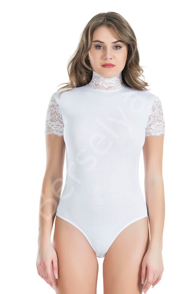 Dantelli Balıkçı Yaka Kadın Body 330