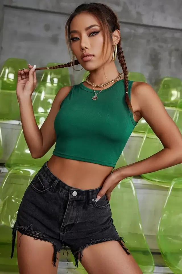 Kadın Yeşil Modern Fit Kare Yaka Crop Top Bluz
