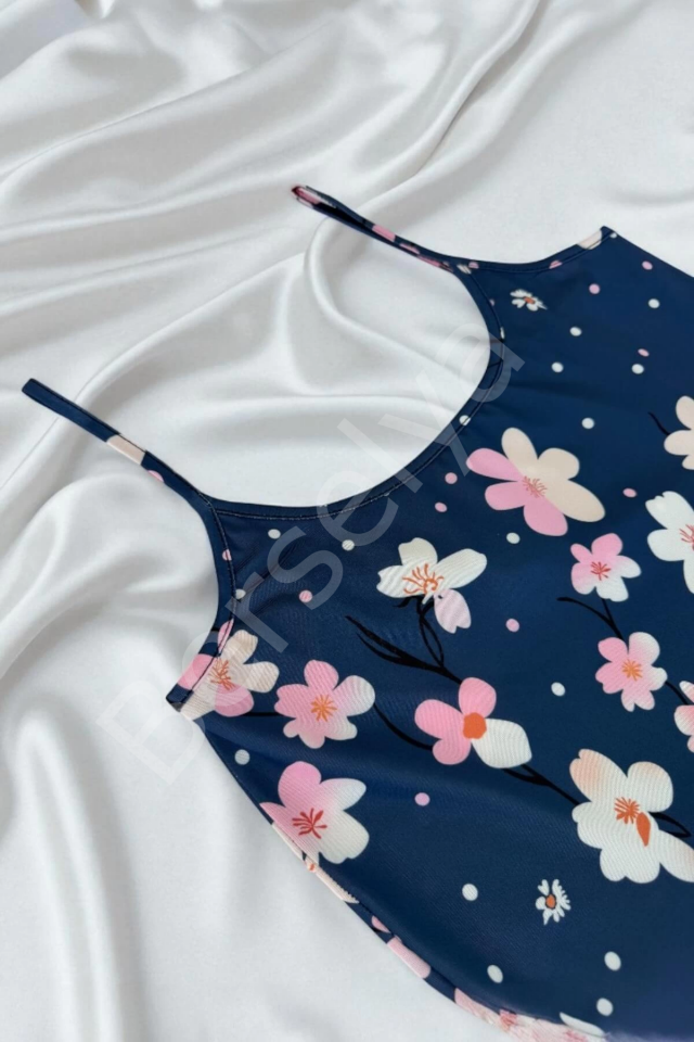 Çiçek Desenli Mavi Askılı Gecelik