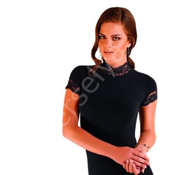 Berrak Kadın Dantelli Kısa Kollu Elastan Bluz 2144