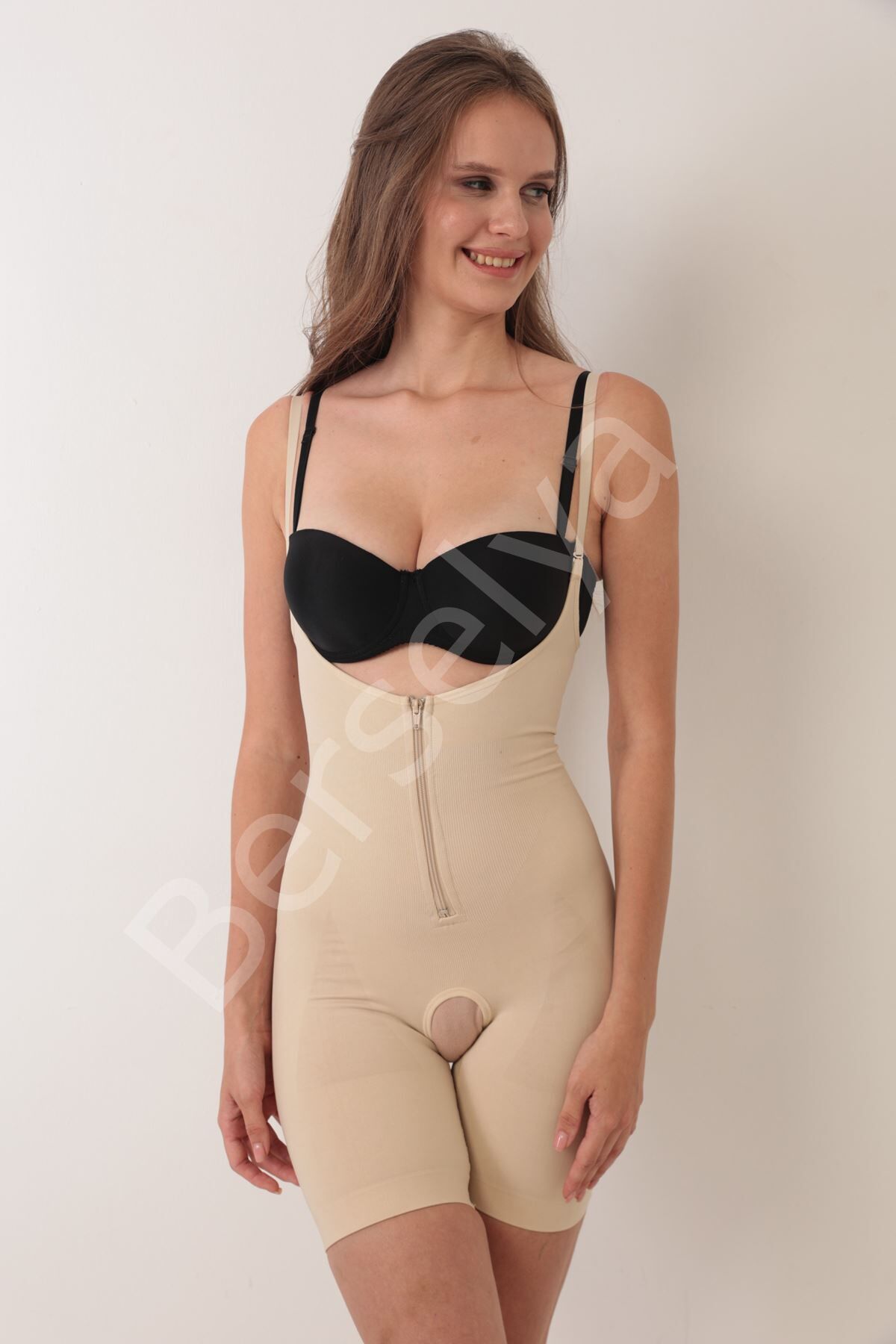 Ten İp Askılı Ağ Kısmı Açık Fermuarlı Tam Boy Kadın Korse