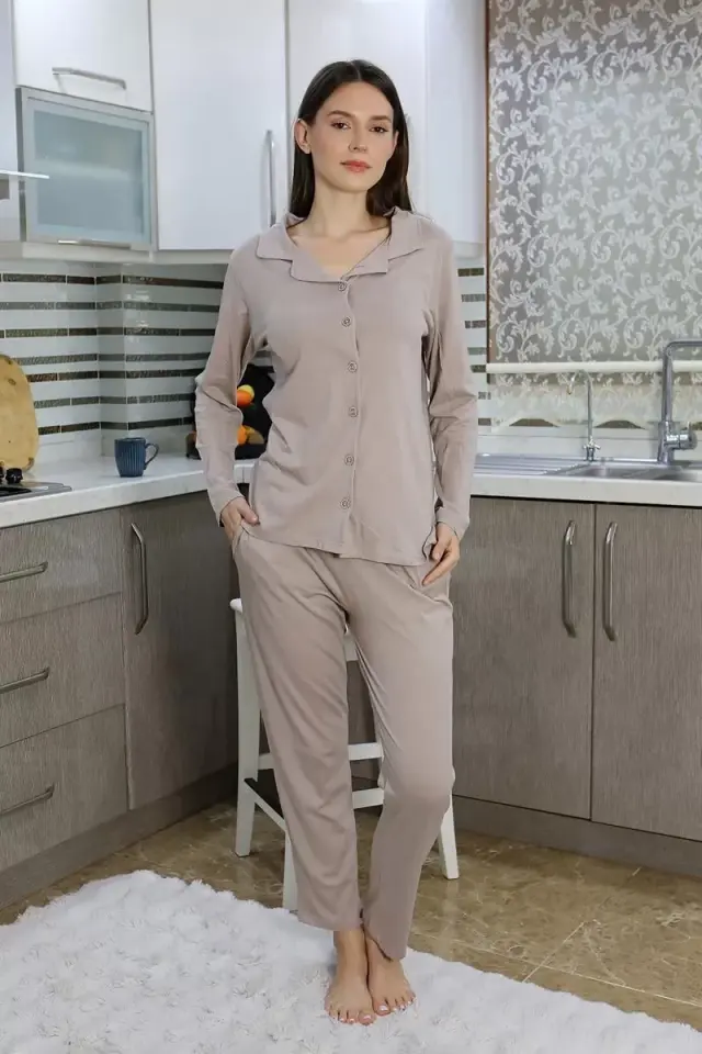 Kadın Pamuk Penye Önden Düğmeli Uzun Kol Pijama Takım Vizon