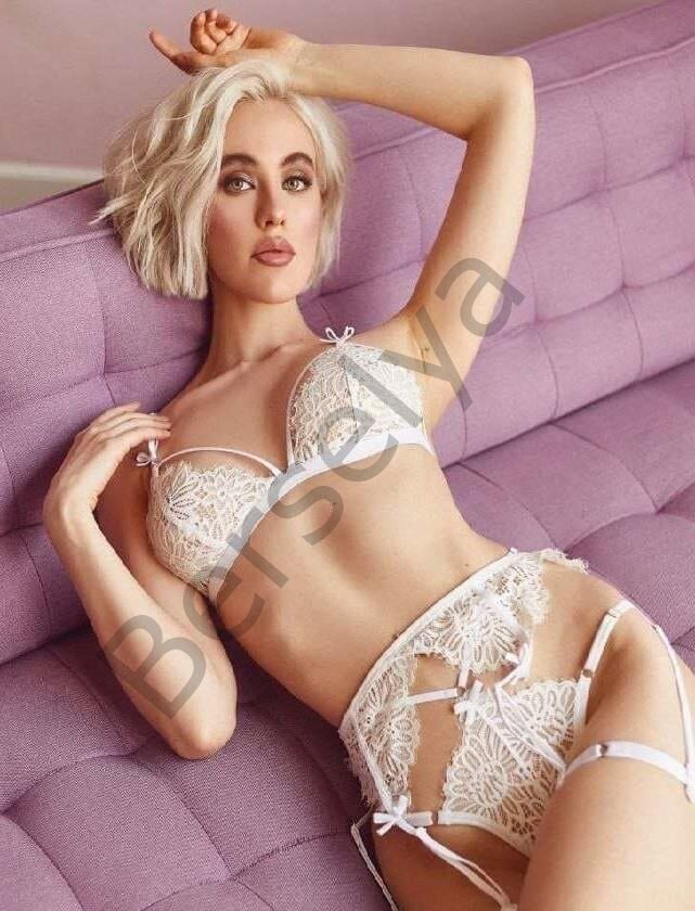 Beyaz Göğüs İp Detaylı Fantezi Jartiyer Takım