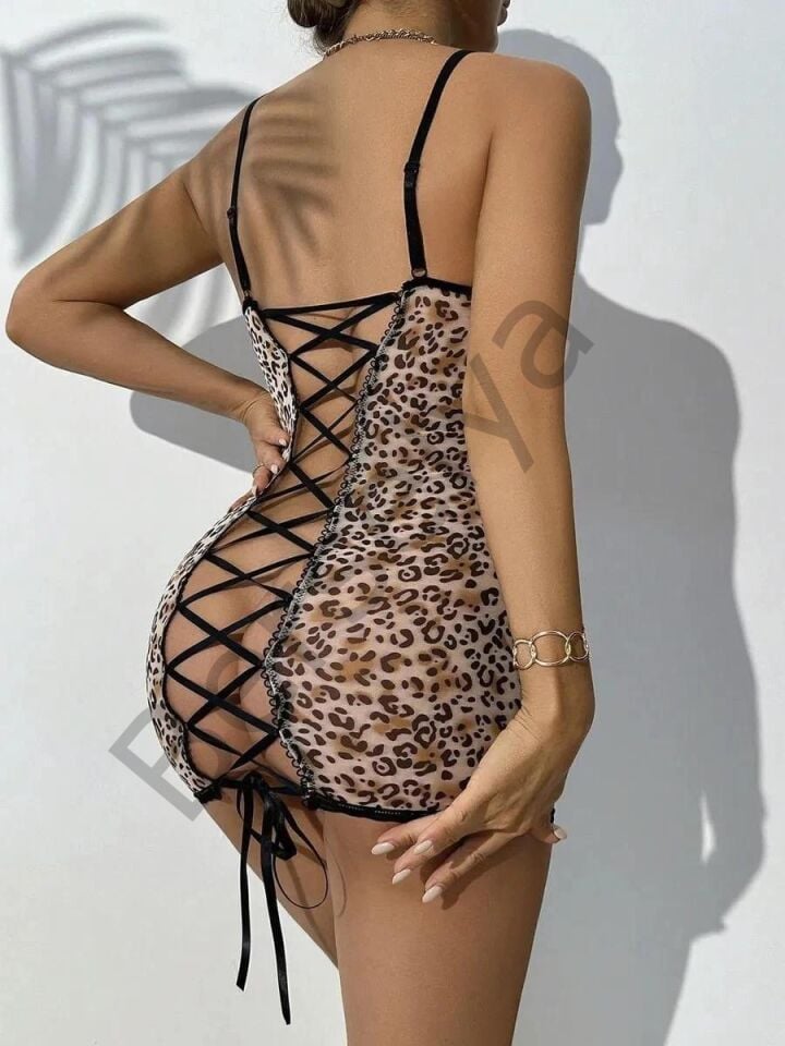 Transparan Leopar Tül Arkası Çapraz İpli Fantezi Gecelik