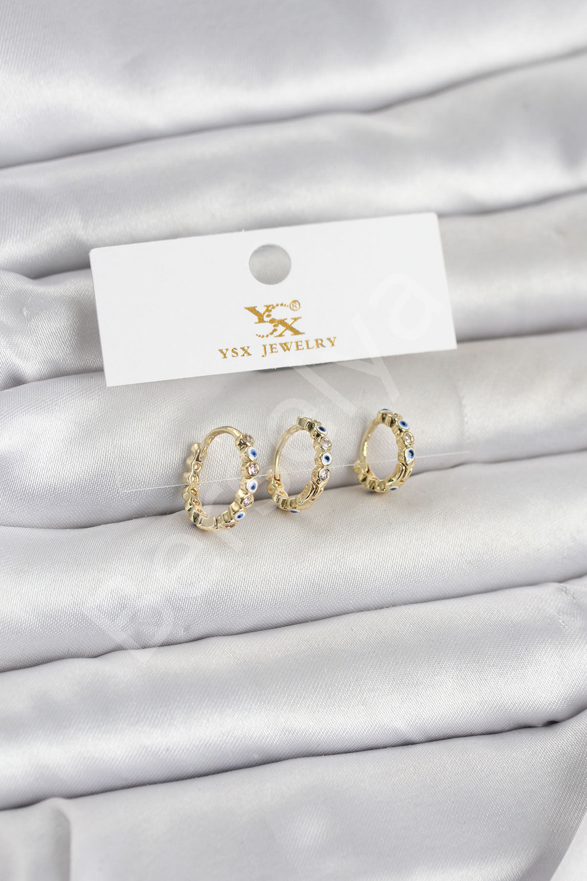 Pirinç Gold Renk Nazarlı Model 3'lü Kadın Küpe